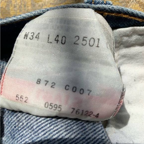 Vintage Levi’s 501’s. Made in USA. - Picture 5 of 11